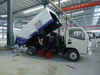 龍巖環(huán)衛(wèi)清潔的得力助手 東風多利卡掃路車與東風天錦洗掃車